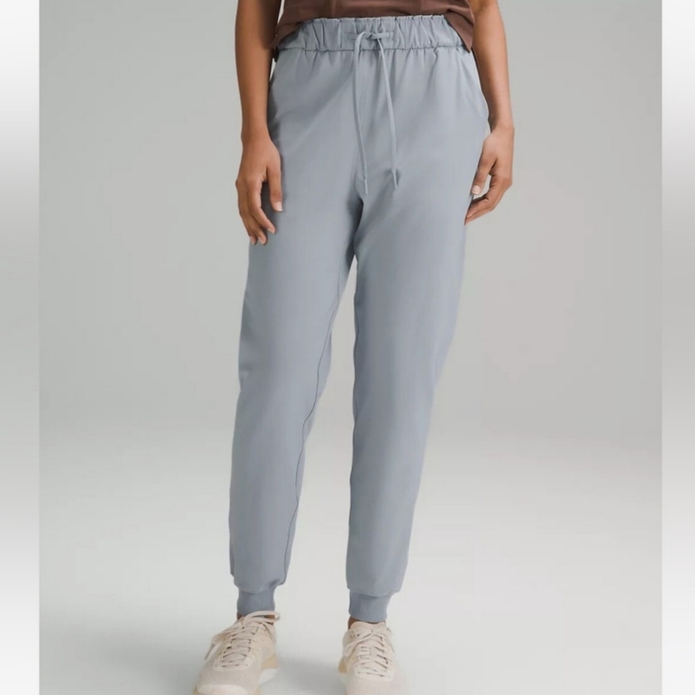 Lululemon Stretch High Rise Joggers
